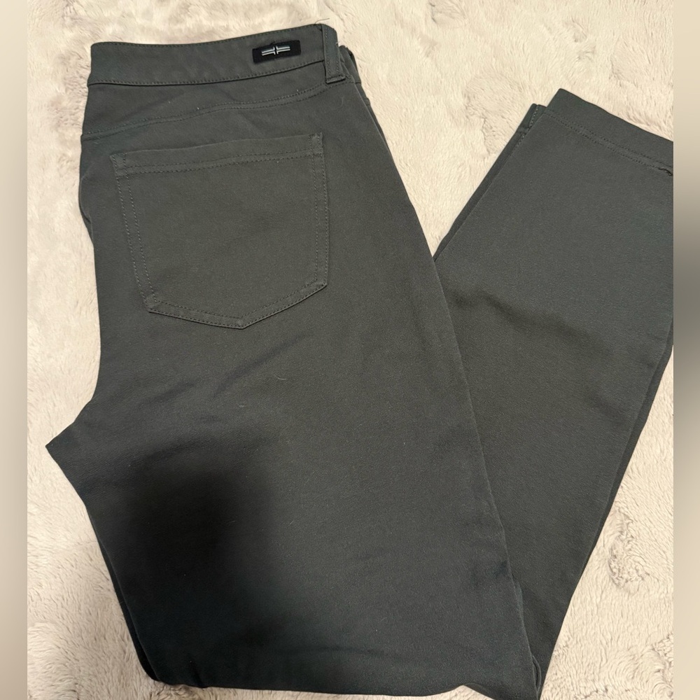 Liverpool Dark Green Pants